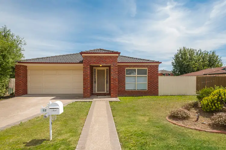 52 Kilmore Road, Gisborne VIC 3437