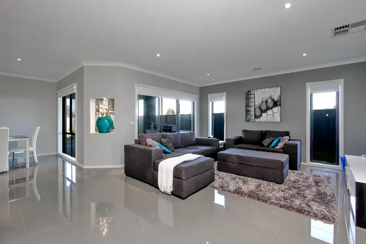 Second view of Homely house listing, 5 Gooch Court, Sale VIC 3850
