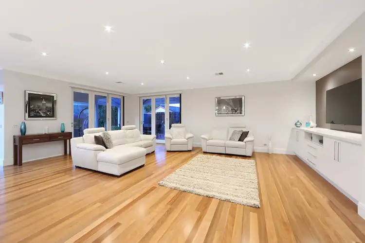 Third view of Homely house listing, 18 Manningham Court, Lysterfield VIC 3156