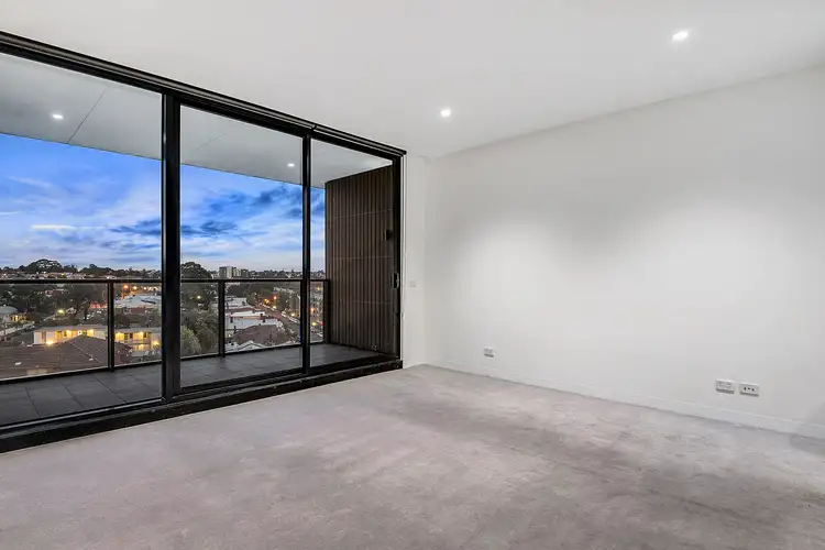 602/255 Racecourse Road, Kensington VIC 3031