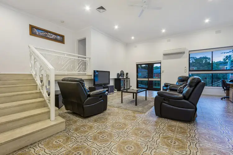 4 Mullens Road, Vermont South VIC 3133