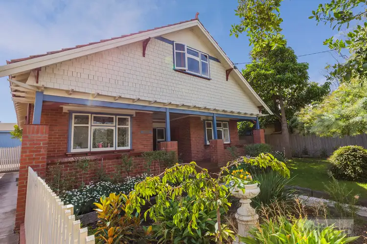 20 Malvern Grove, Manifold Heights VIC 3218