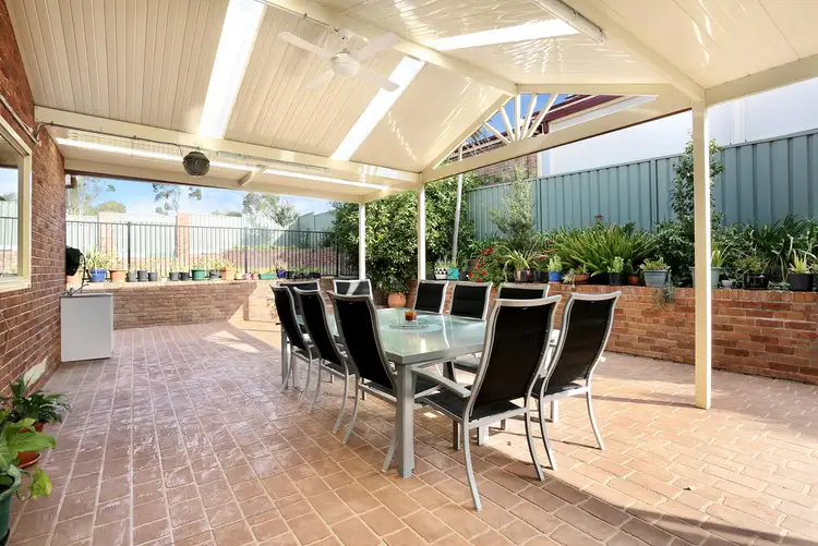 1 Armytage  Place, Glen Alpine NSW 2560