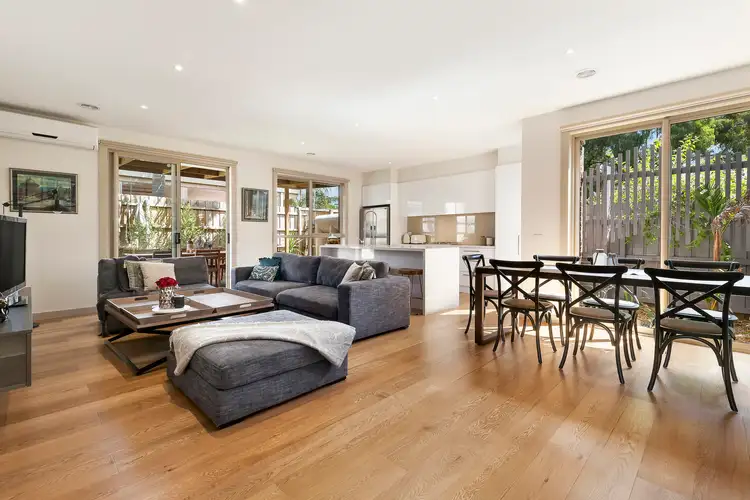 2/75 Marlborough Street, Bentleigh East VIC 3165