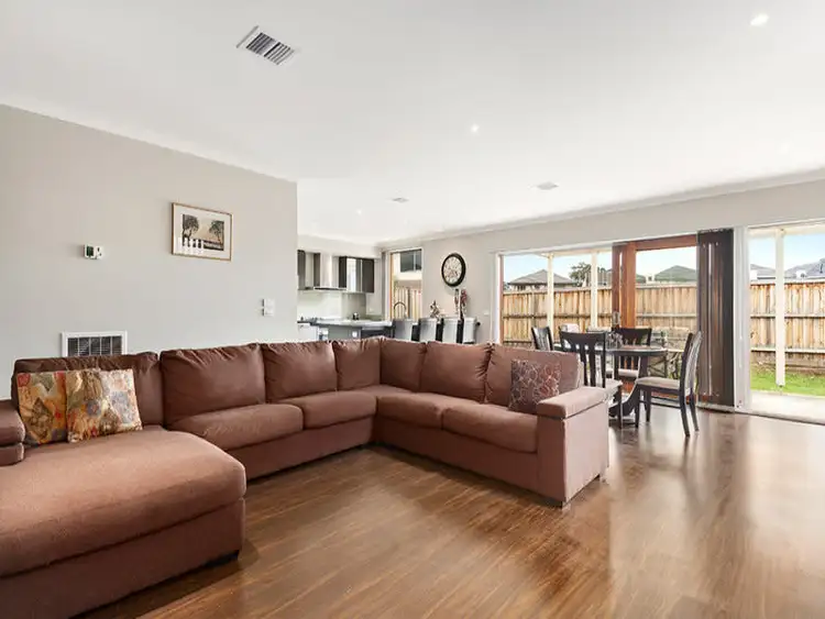 Fifth view of Homely house listing, 118 Hazel Glen Drive, Doreen VIC 3754