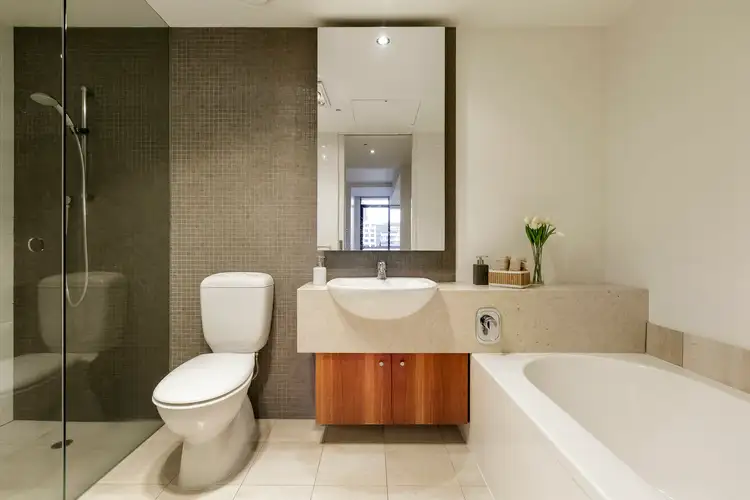 808/668 Swanston Street, Carlton VIC 3053