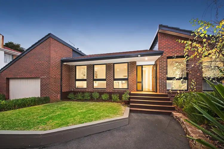 Main view of Homely unit listing, 1/5 Wanalta Road, Carnegie VIC 3163