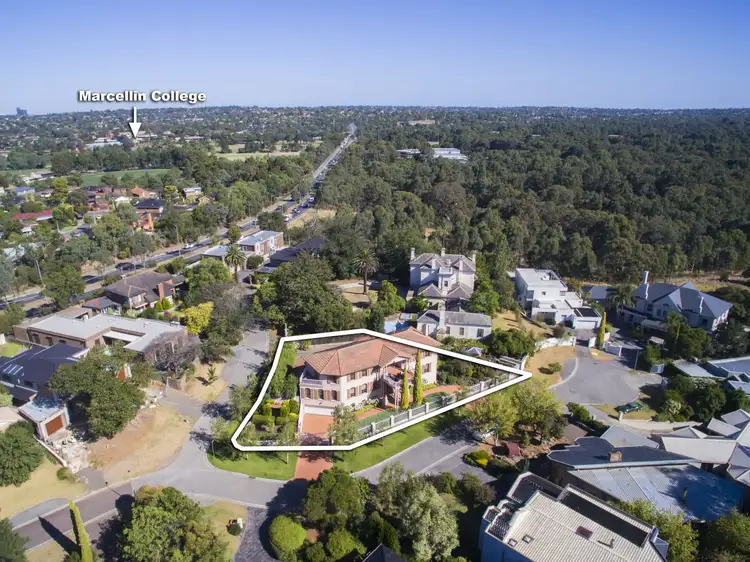 Fifth view of Homely house listing, 7 Robb Close, Bulleen VIC 3105