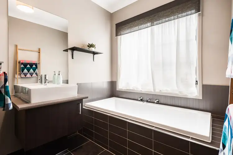 Fifth view of Homely house listing, 7 Westbourne Drive, Doreen VIC 3754