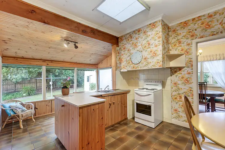 Fourth view of Homely house listing, 4 Leon Avenue, Rosanna VIC 3084