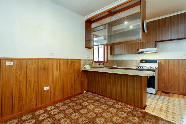Fourth view of Homely house listing, 220 Raglan Street, Sale VIC 3850