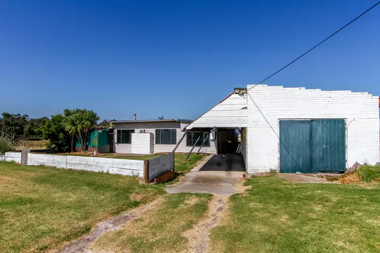1712 Settlement Road, Wurruk VIC 3850