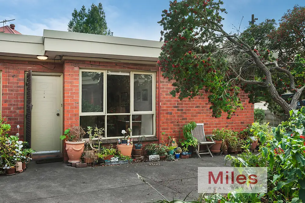 Main view of Homely unit listing, 1/9 Roemer Crescent, Alphington VIC 3078