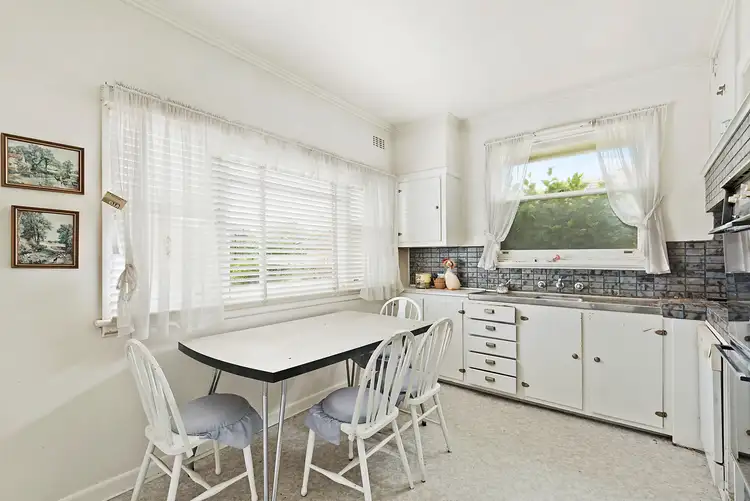 Fifth view of Homely house listing, 7 Robinhood Road, Ivanhoe East VIC 3079