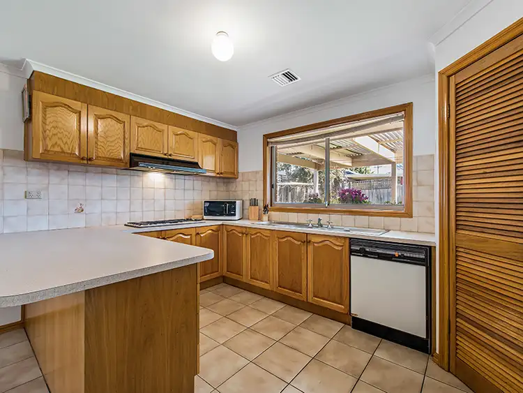 Fourth view of Homely house listing, 137 Bellbridge Drive, Hoppers Crossing VIC 3029