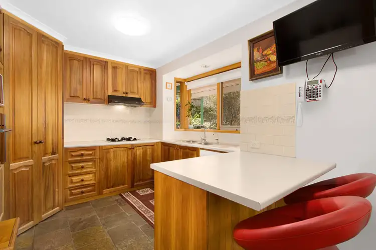 Fourth view of Homely house listing, 2 Kate Court, Pakenham VIC 3810