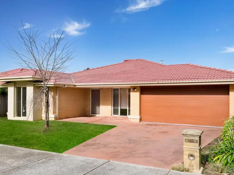 4 Berkshire Street, Doreen VIC 3754