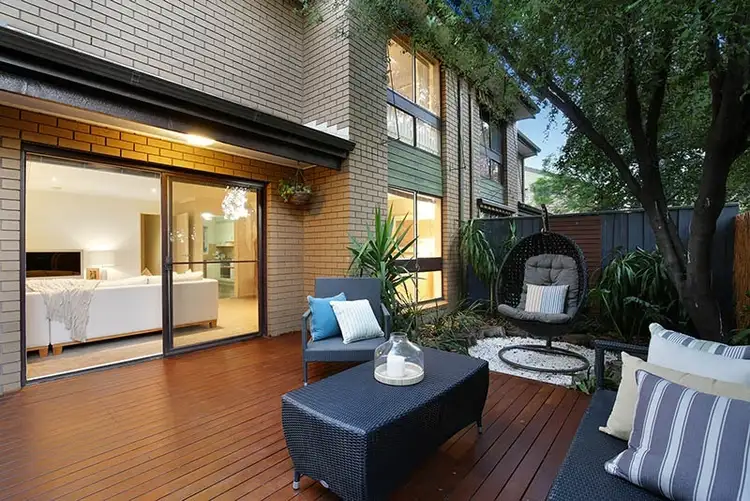 16 Tilson Drive, Vermont VIC 3133