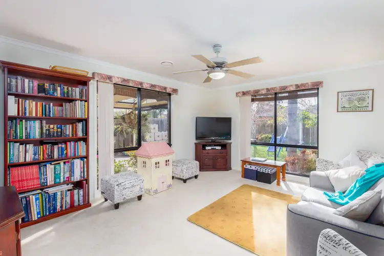 Seventh view of Homely house listing, 5 Kenmore Close, Hoppers Crossing VIC 3029