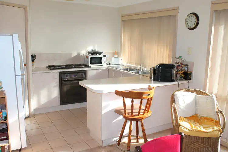 Third view of Homely unit listing, 2/4 Shara Court, Narre Warren VIC 3805