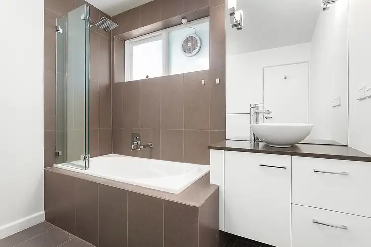 Sixth view of Homely apartment listing, 1/93 Mathoura Road, Toorak VIC 3142