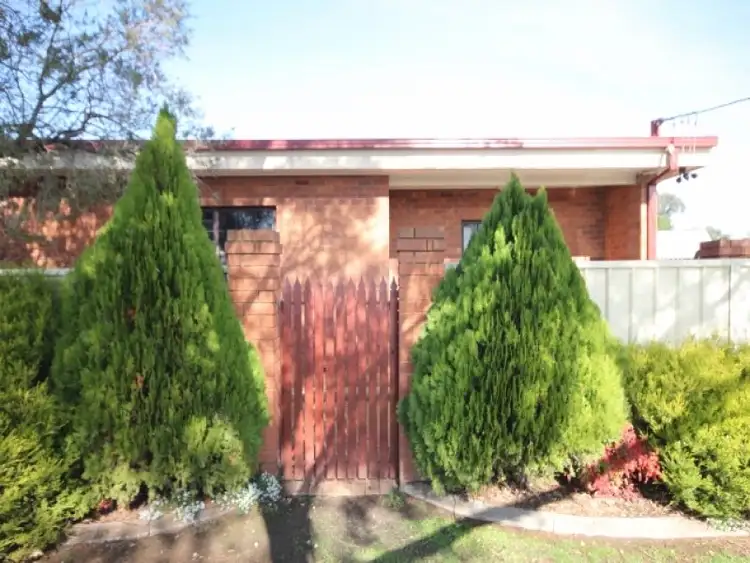 1/42 Inglis Street, Lake Albert NSW 2650
