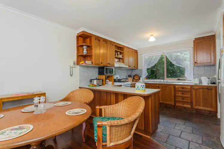 Fourth view of Homely house listing, 5 Brewongle Avenue, Hamlyn Heights VIC 3215