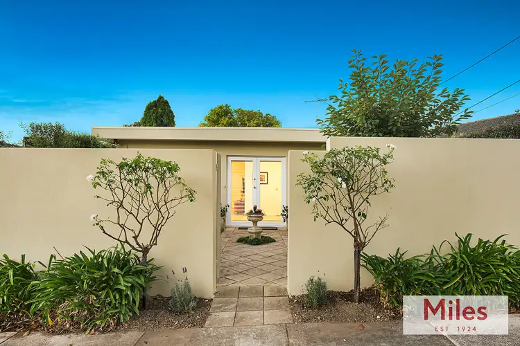 18 Willa Avenue, Viewbank VIC 3084