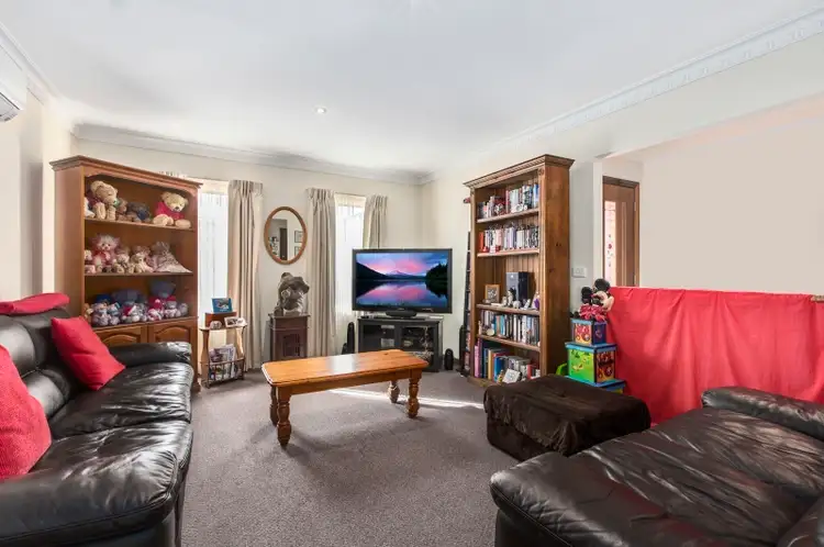 Third view of Homely house listing, 2/113 Wellington Street, Wallan VIC 3756