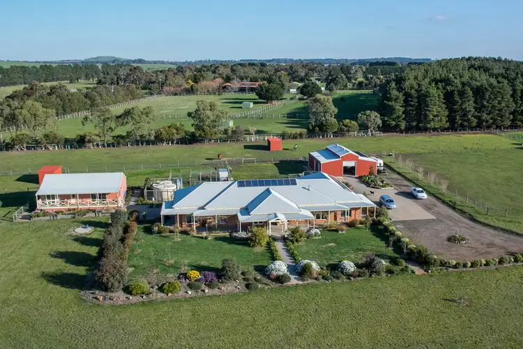 191 Panorama Drive, Gisborne VIC 3437