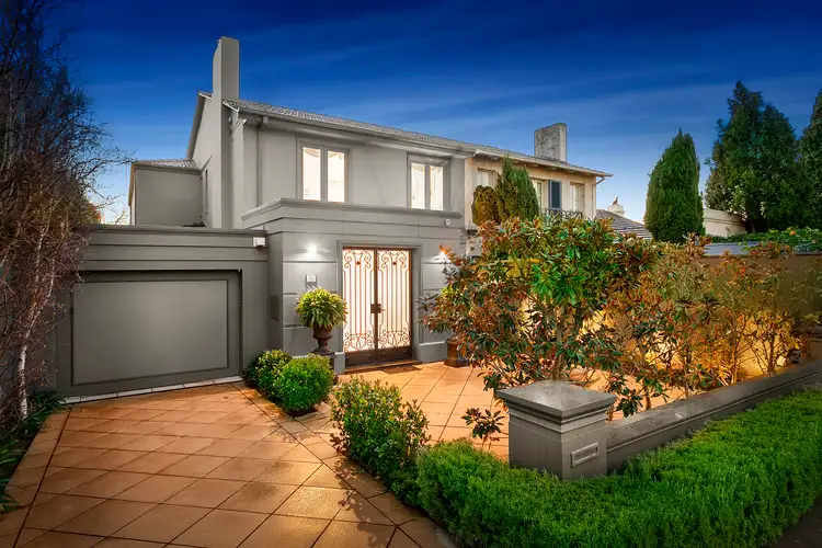 18 Cole Court, Toorak VIC 3142