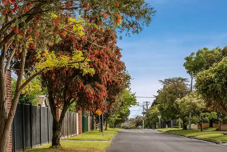 Third view of Homely house listing, 4 Balmoral Avenue, Bentleigh VIC 3204
