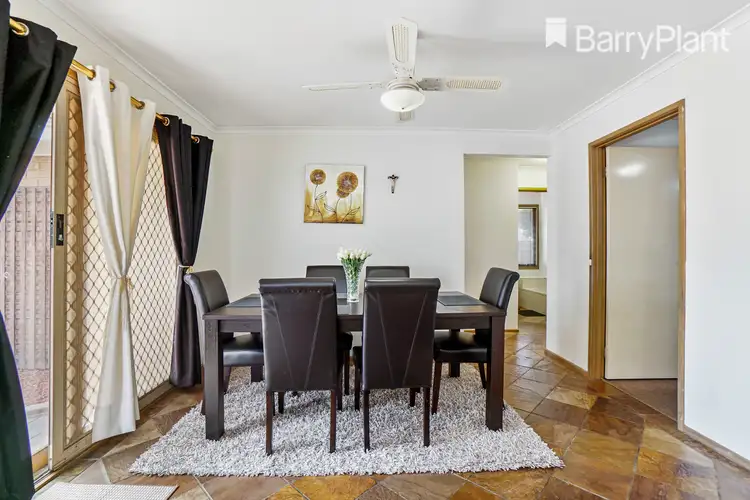 Fifth view of Homely house listing, 2 Talina Close, Hoppers Crossing VIC 3029