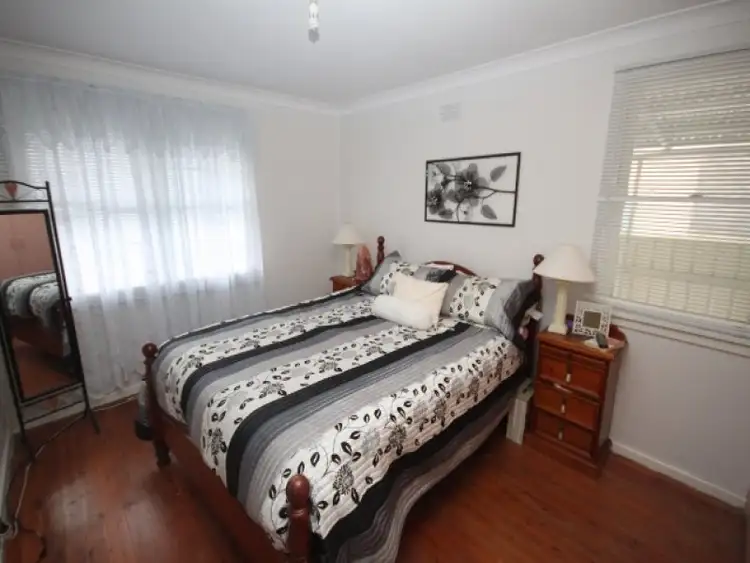 Seventh view of Homely house listing, 6 Tarakan Avenue, Ashmont NSW 2650