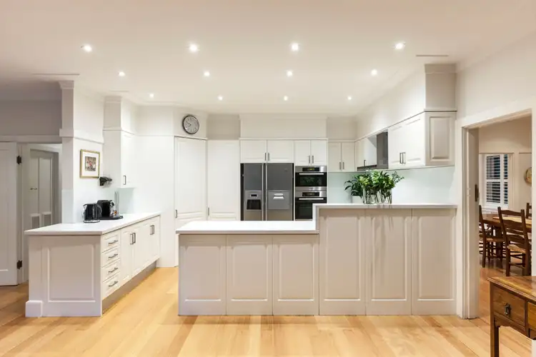 Sixth view of Homely house listing, 18 Moonga Road, Toorak VIC 3142