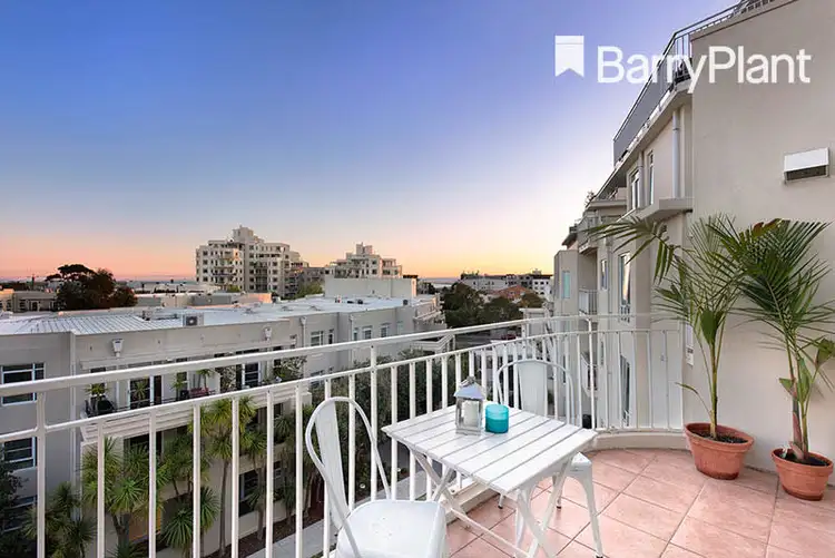 58/3 Seisman Place, Port Melbourne VIC 3207
