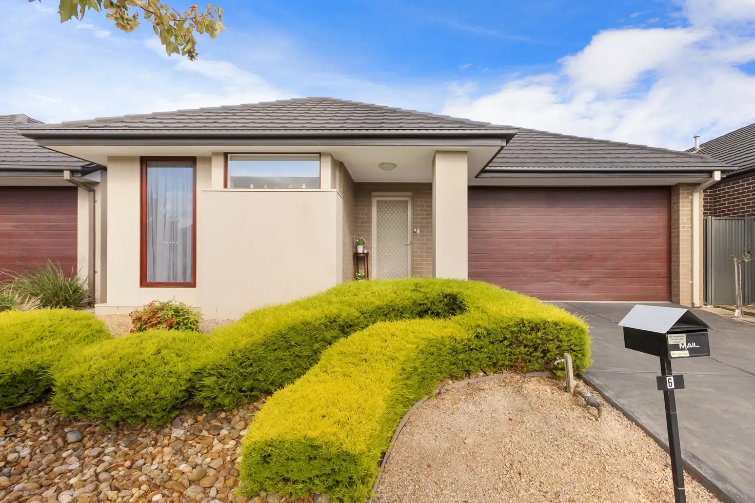 Main view of Homely house listing, 6 Kilburn Place, Pakenham VIC 3810