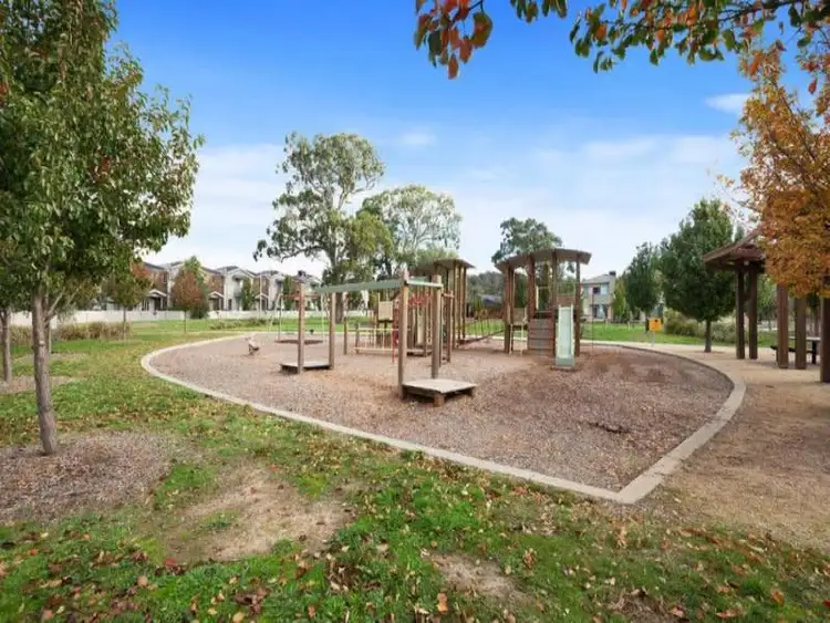 Sixth view of Homely townhouse listing, 5 Newland Walk, Mernda VIC 3754