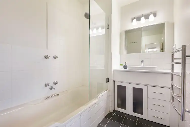 Fifth view of Homely apartment listing, 21/390 Toorak Road, South Yarra VIC 3141