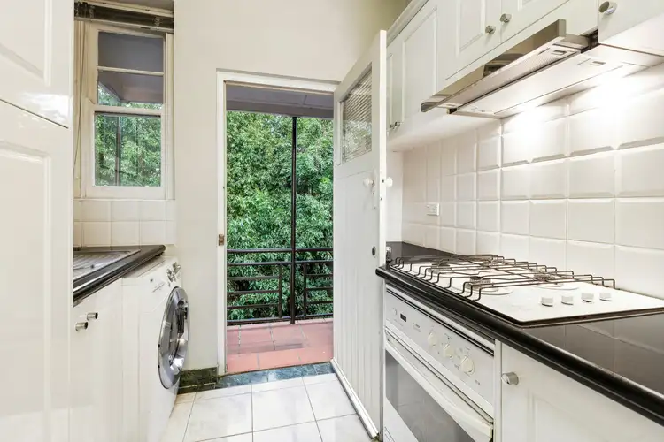 Fourth view of Homely apartment listing, 6/12 Cromwell Road, South Yarra VIC 3141