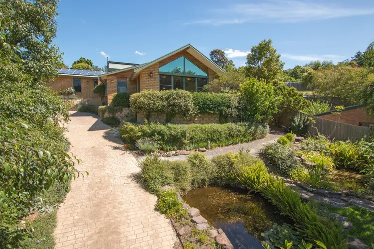 22 Symons Street, Healesville VIC 3777