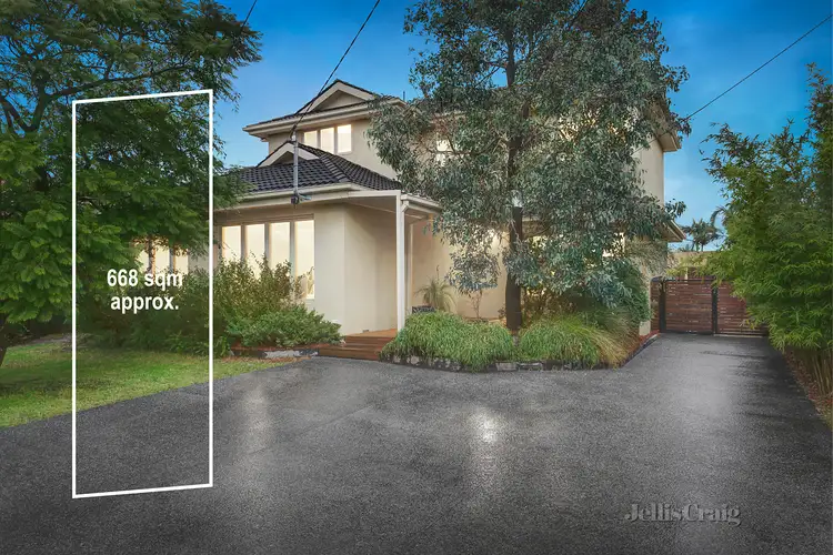 12 Namron Street, Bentleigh East VIC 3165