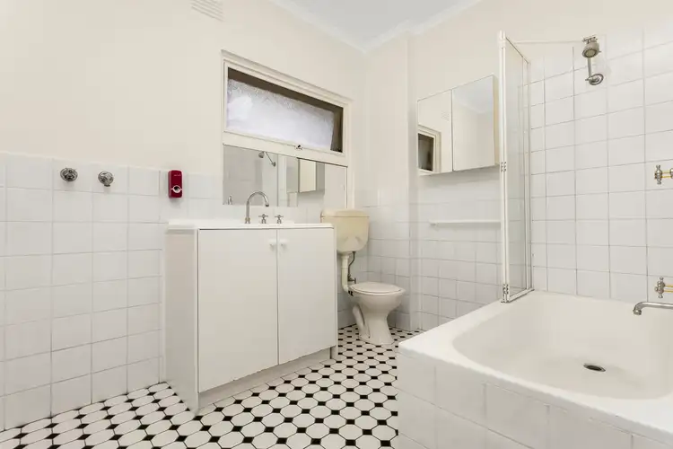 Sixth view of Homely apartment listing, 10/10 Nash Street, Glen Iris VIC 3146