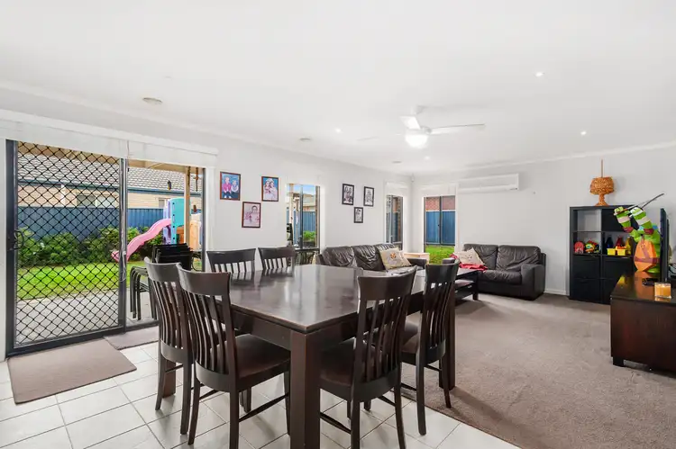 Fourth view of Homely house listing, 7 Stringybark Circuit, Pakenham VIC 3810
