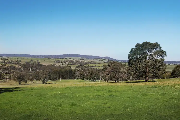 84 Fordes Lane, Kyneton VIC 3444