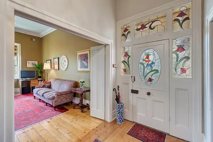 Second view of Homely house listing, 34 Kenilworth Parade, Ivanhoe VIC 3079