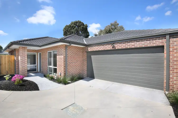 2/450 Hull Road, Mooroolbark VIC 3138
