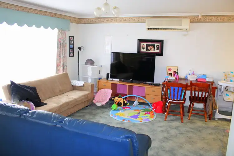 Fourth view of Homely house listing, 7 Dianne Court, Cranbourne North VIC 3977
