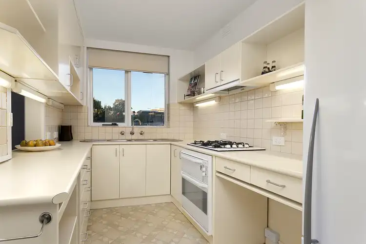 Third view of Homely apartment listing, 10/76 Mathoura Road, Toorak VIC 3142