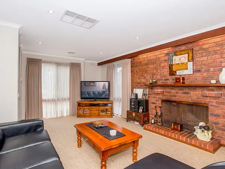 Third view of Homely house listing, 3 Ailsa Court, Sunbury VIC 3429